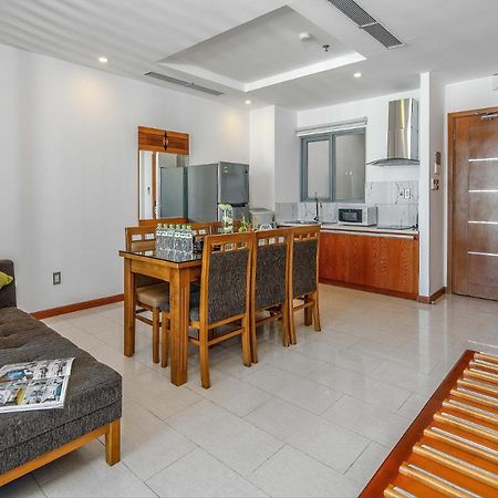 Hang Grand Danang Beach Екстериор снимка