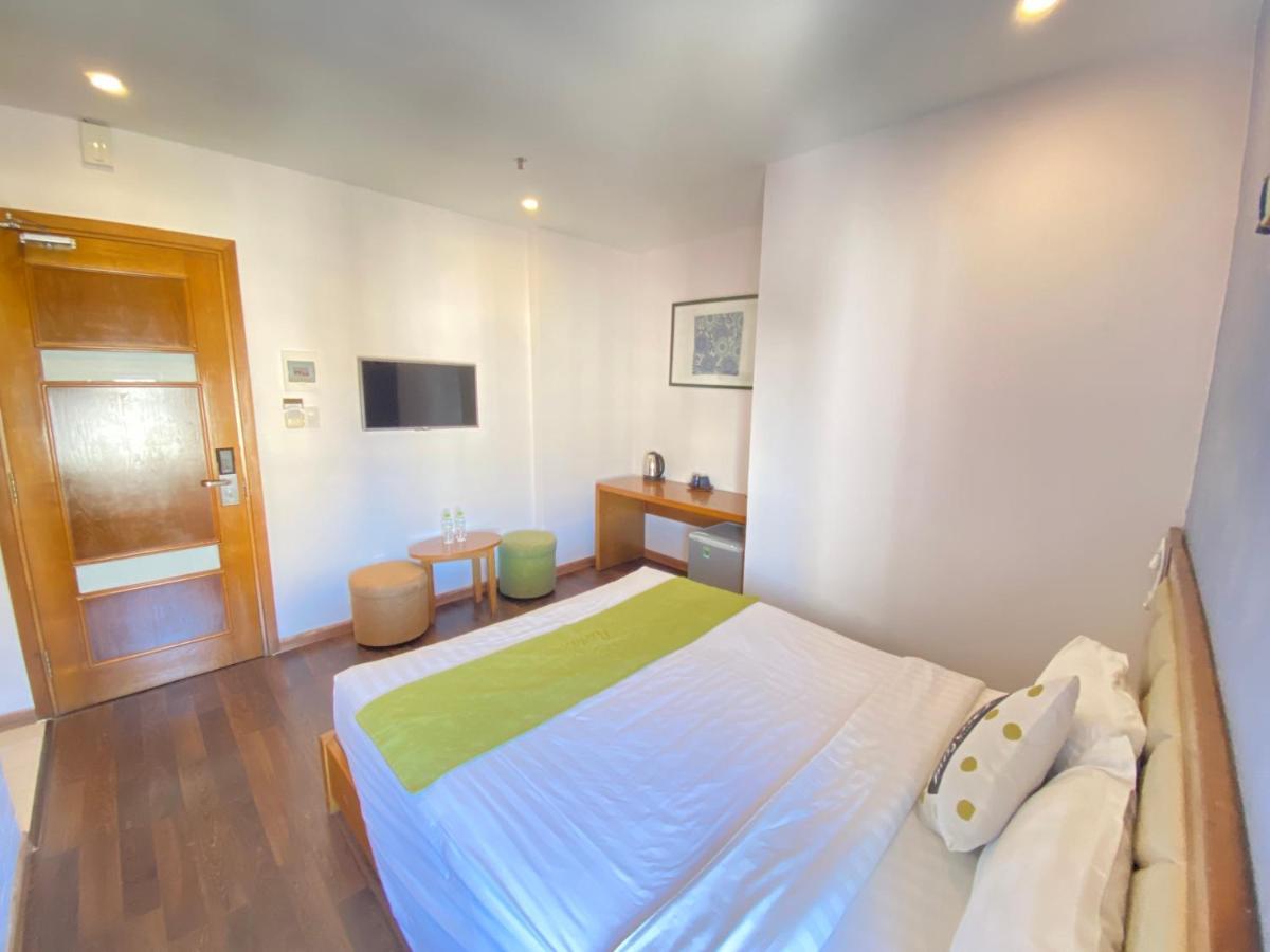 Hang Grand Danang Beach Екстериор снимка