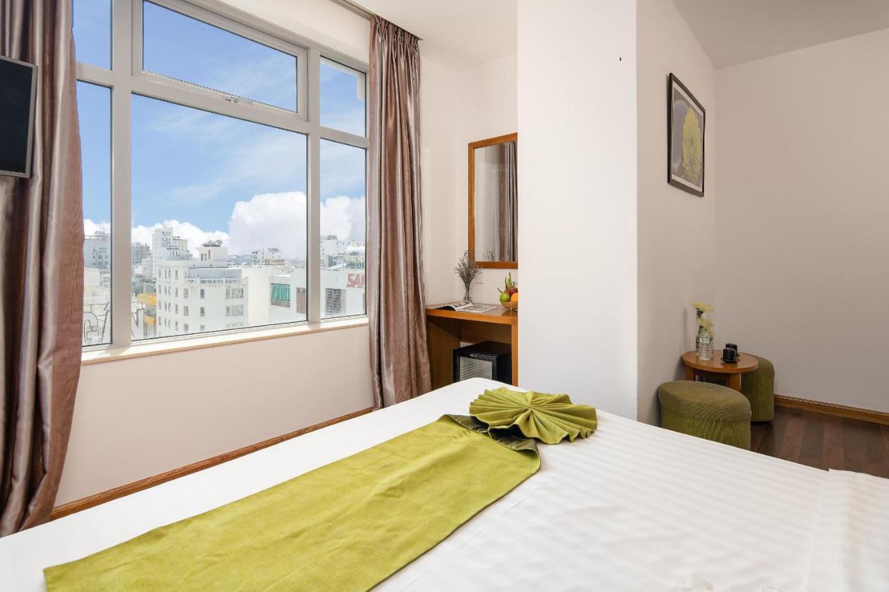 Hang Grand Danang Beach Екстериор снимка